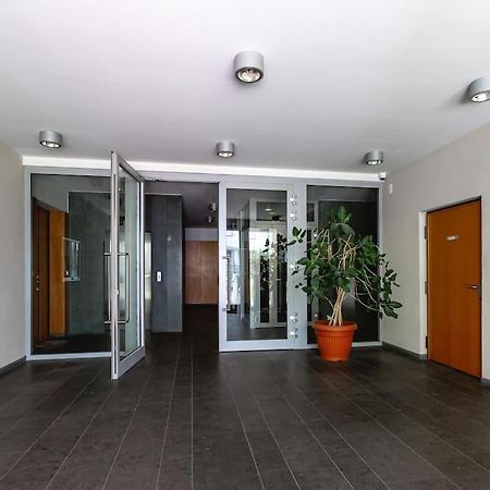 Bright And Cozy Apartment Near Park, With A Huge Terrace. Varsovie Extérieur photo