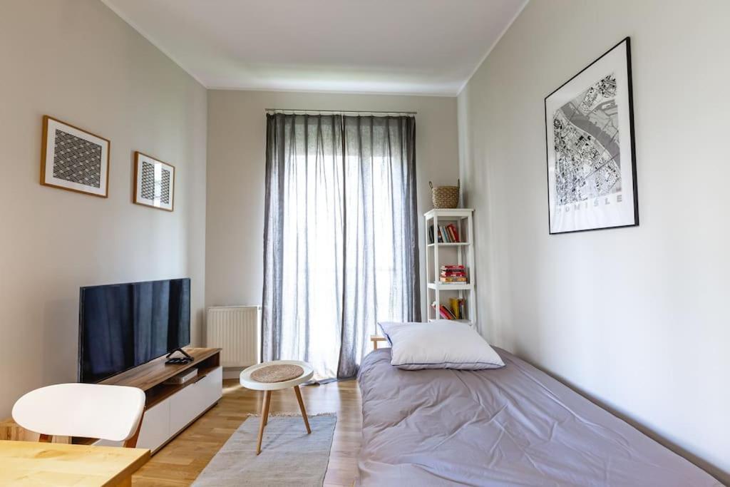 Bright And Cozy Apartment Near Park, With A Huge Terrace. Varsovie Extérieur photo