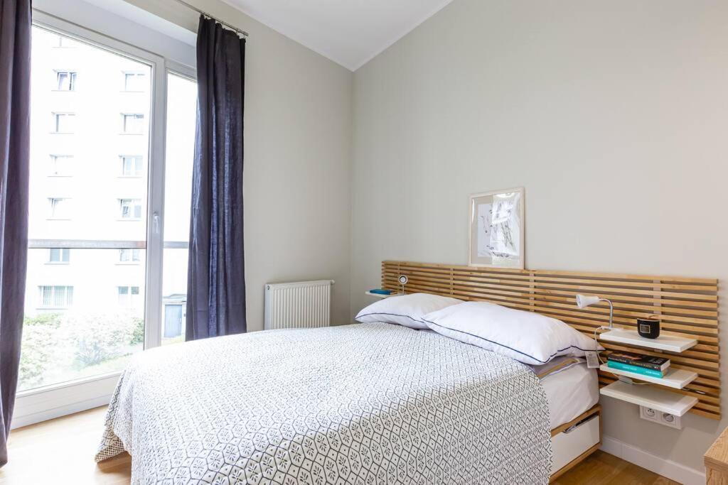 Bright And Cozy Apartment Near Park, With A Huge Terrace. Varsovie Extérieur photo
